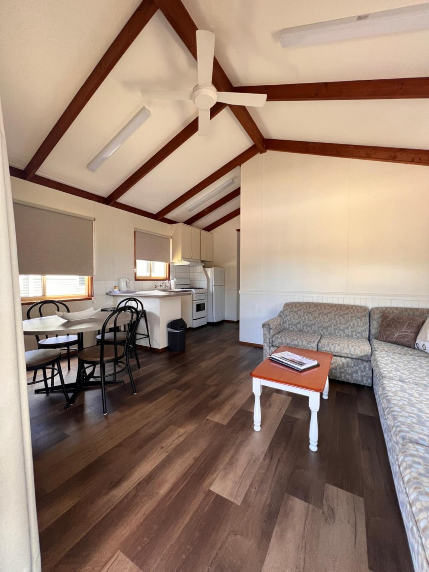 Ocean Grove Holiday Park Exterior foto